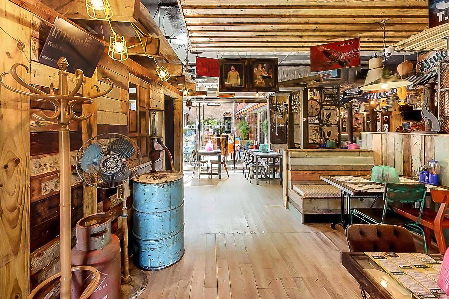 Thaikhun Cambridge Thai street food