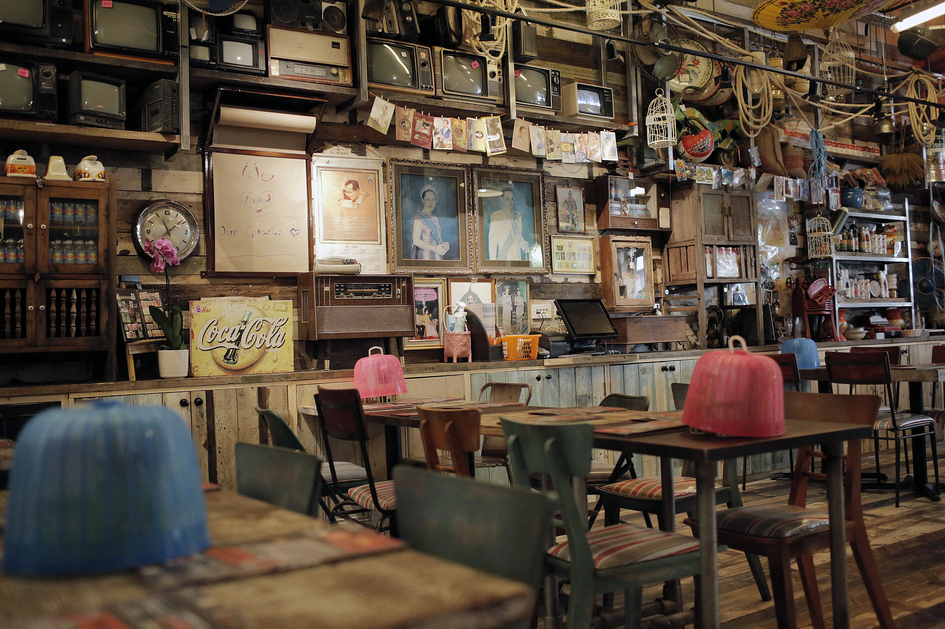 Thaikhun Bath Thai street food